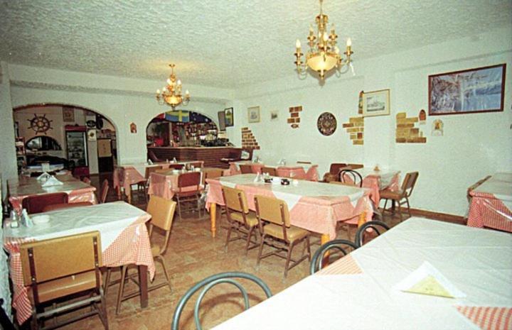 מלון פלקאס Pansion Alexandros מראה חיצוני תמונה